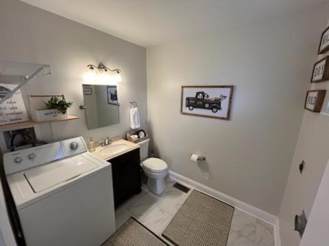 Вилла Charming Springboro House Near Historic Downtown Экстерьер фото